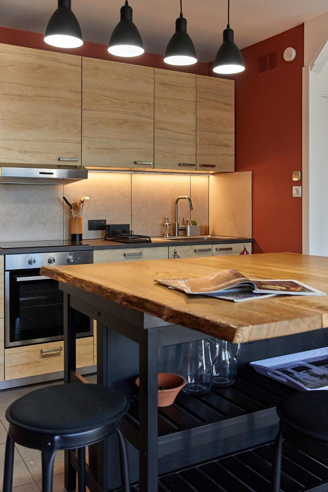 Bed and Breakfast La Breizhidence Комбур Экстерьер фото